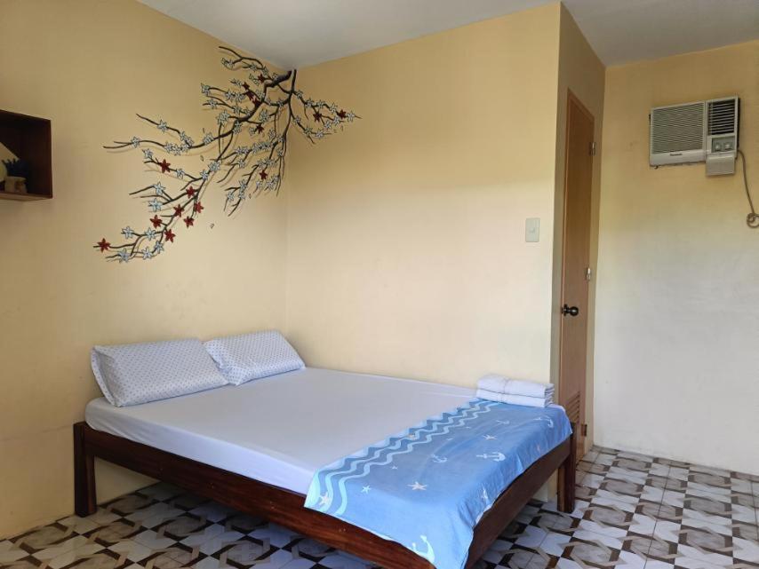 Allen Marie Shiphaus Santa Fe  Room photo